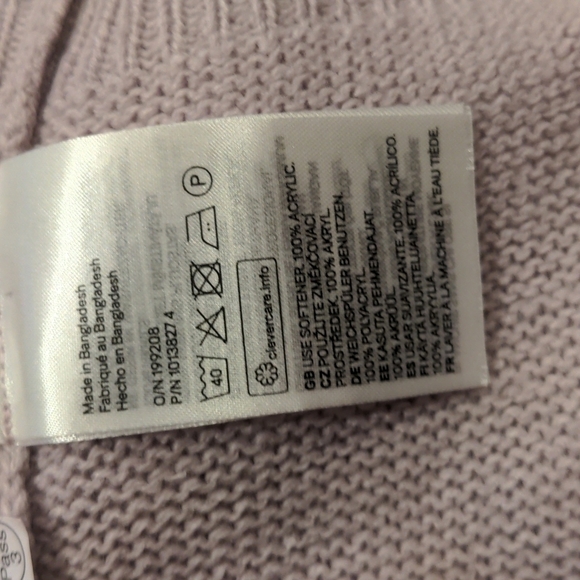Divided H&M Lavender Mockneck Pullover Knit Crop Sweater size XL - Picture 4 of 5
